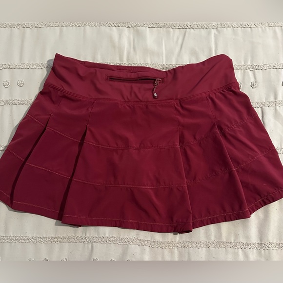 -SOLD- Lululemon pace rival skirt - Picture 5 of 11